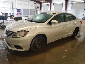 Nissan Sentra 1.8L 4 2016