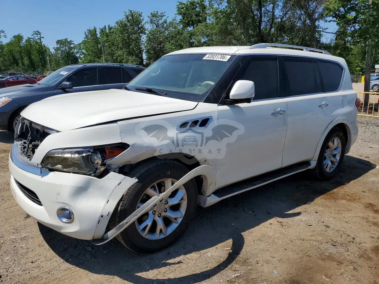 Infiniti QX56 2011