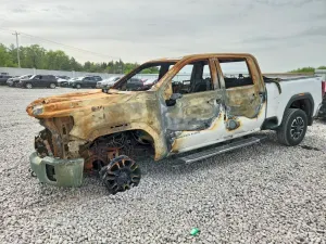 GMC Sierra 6.6L 8 2020