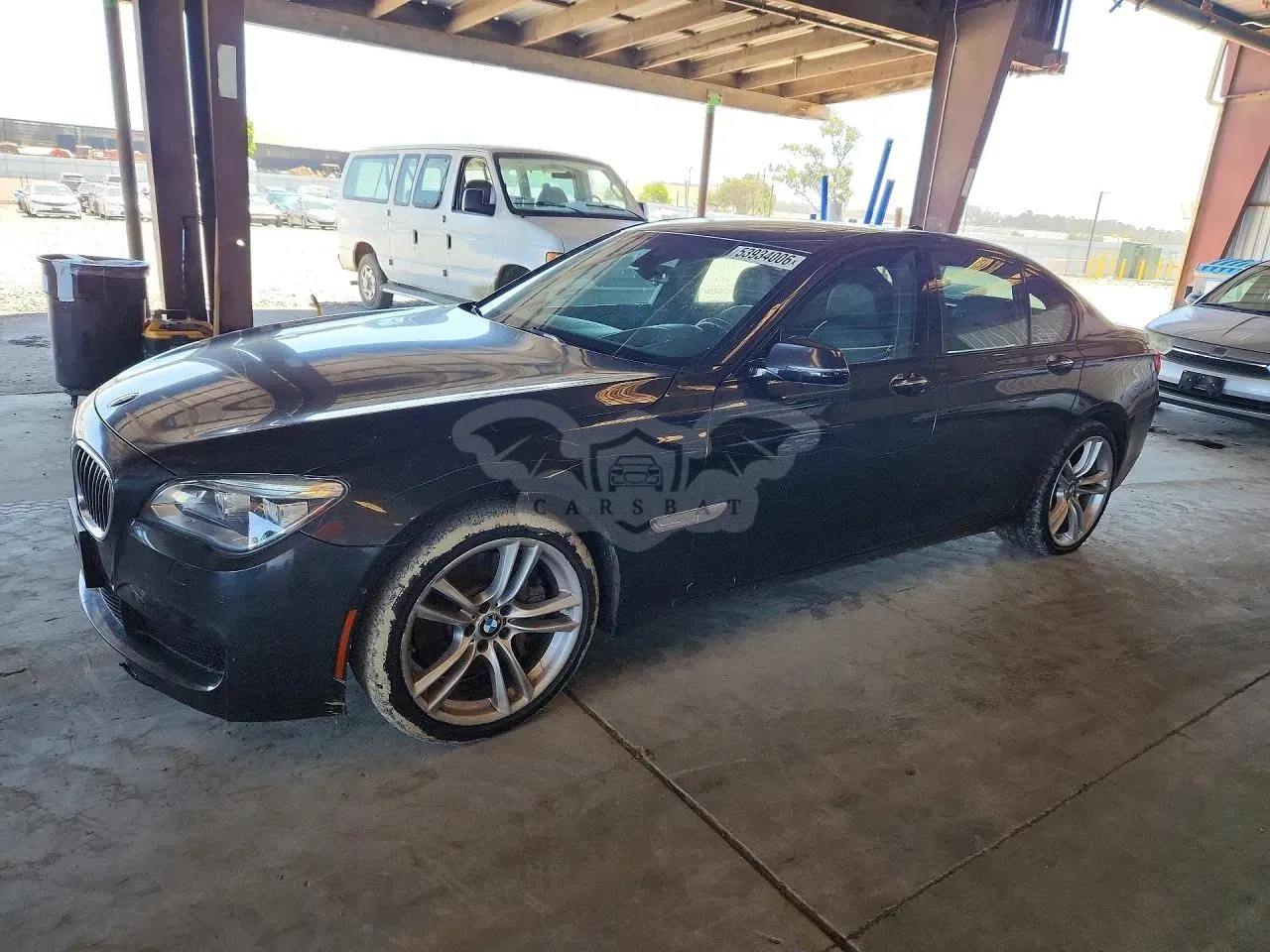 BMW 7 Series 4.4L 8 2013