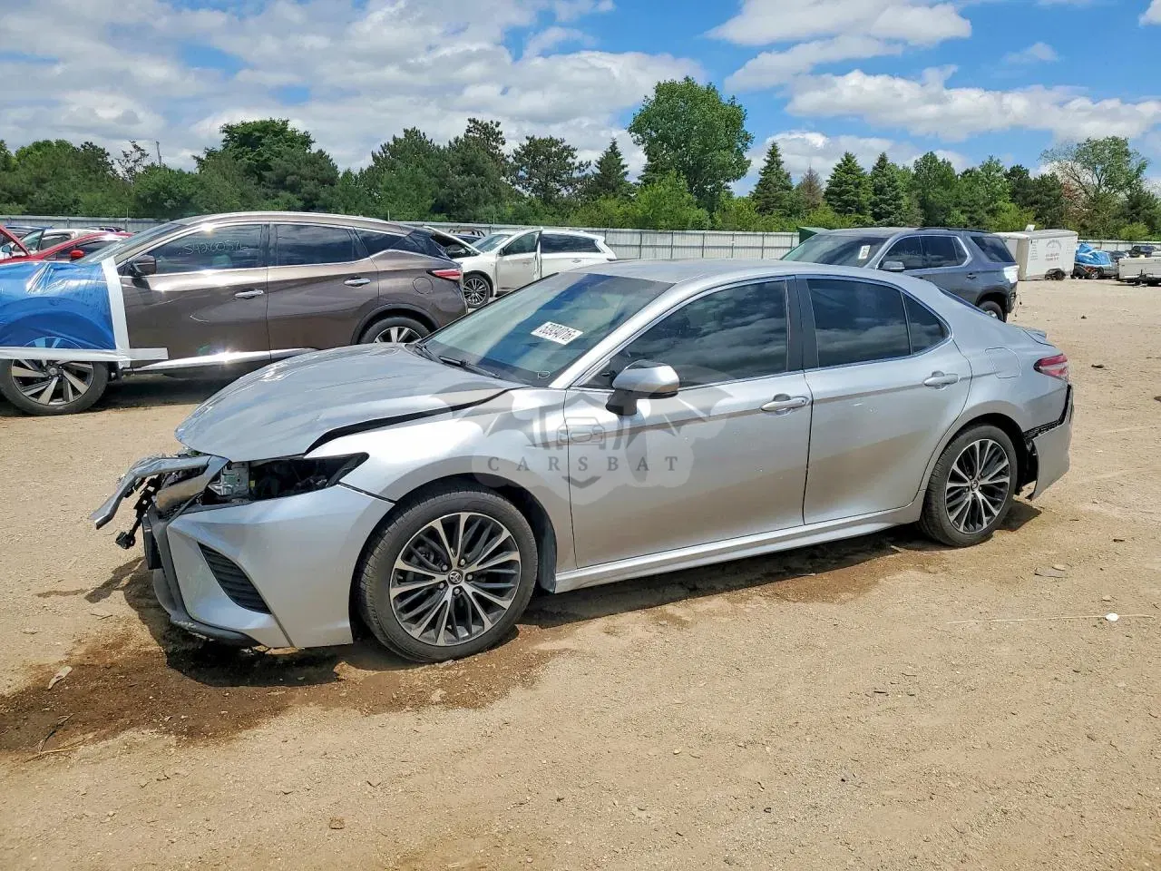 Toyota Camry 2.5L 4 2018