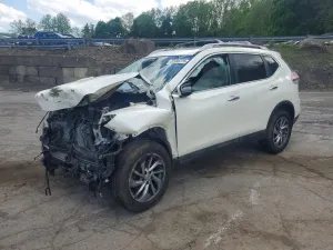 Nissan Rogue 2.5L 4 2015
