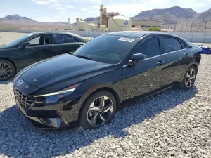 Hyundai Elantra 2.0L 4 2023