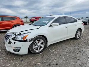 Nissan Altima 2.5L 4 2015