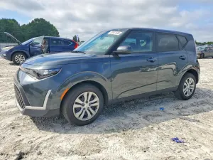 Kia Soul 2.0L 4 2025