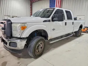 Ford F-350 6.7L 8 2015