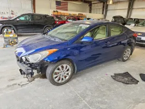 Hyundai Elantra 1.8L 4 2013