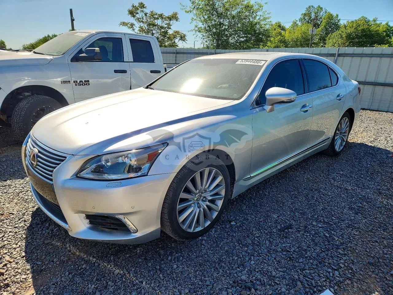 Lexus LS 4.6L 8 2013
