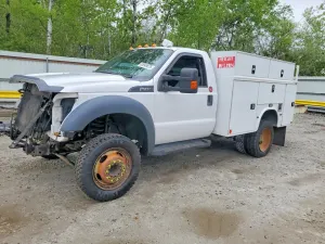 Ford F-450 6.8L 10 2016