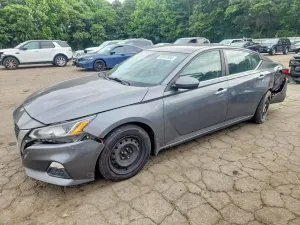 Nissan Altima 2.5L 4 2020