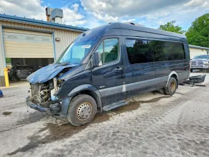Mercedes-Benz Sprinter 3.0L 6 2015