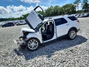 Ford Explorer 3.5L 6 2013
