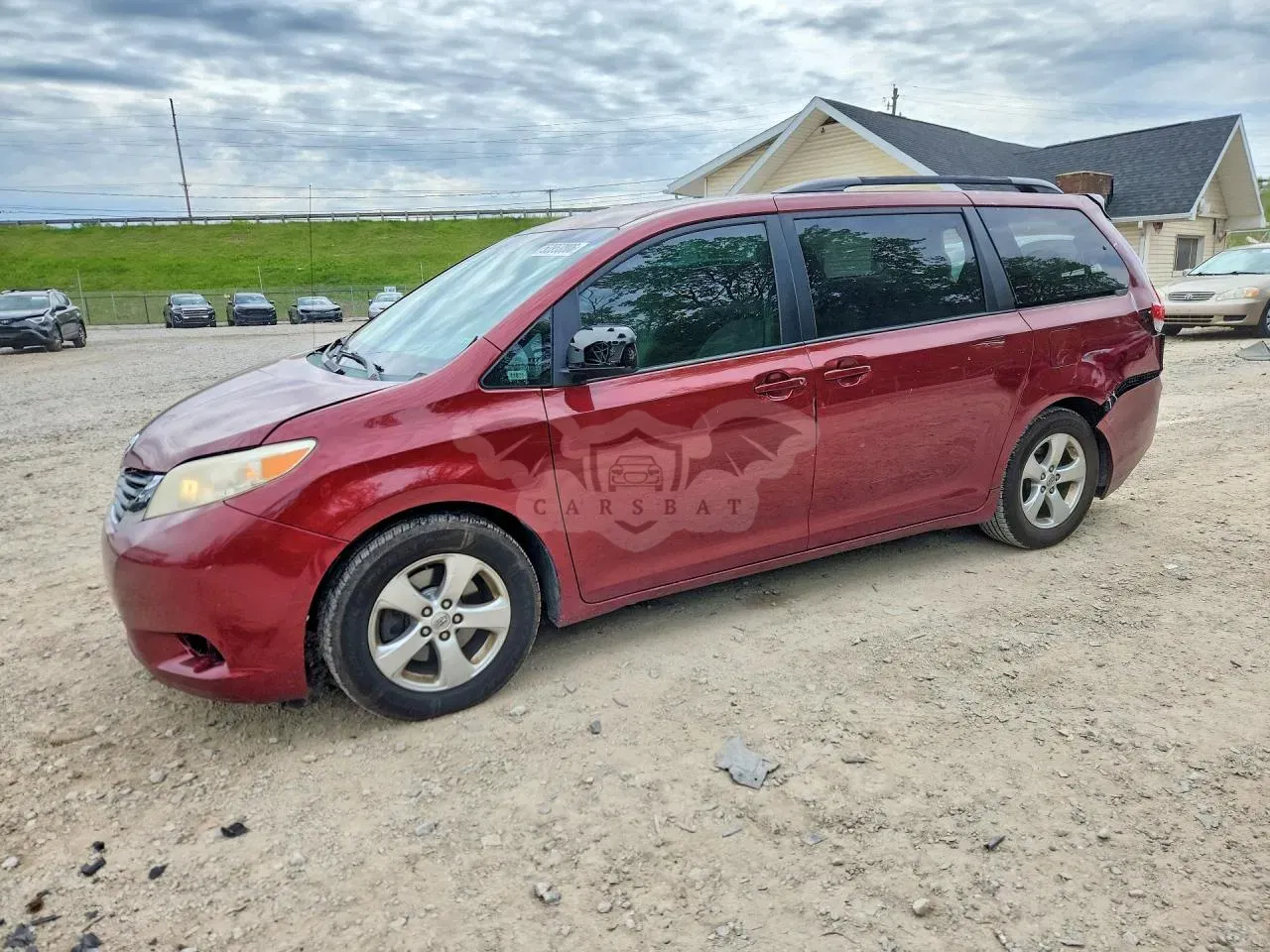 Toyota Sienna 3.5L 6 2014