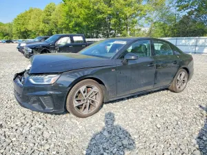 Audi A4 2.0L 4 2025