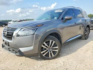 Nissan Pathfinder 3.5L 6 2024