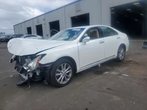 Lexus ES 3.5L 6 2012