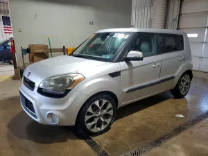 Kia Soul 2.0L 4 2013
