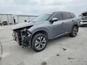 Nissan Rogue 2.5L 4 2021