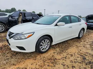 Nissan Altima 2.5L 4 2017
