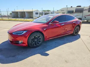 Tesla Model S 2018