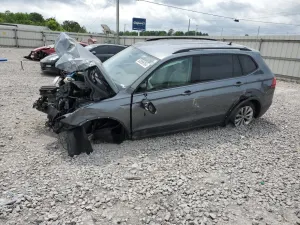 Volkswagen Tiguan S 2.0L 4 2020