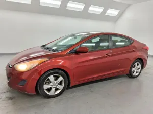 Hyundai Elantra 1.8L 4 2013