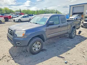 Toyota Tacoma 2.7L 4 2014