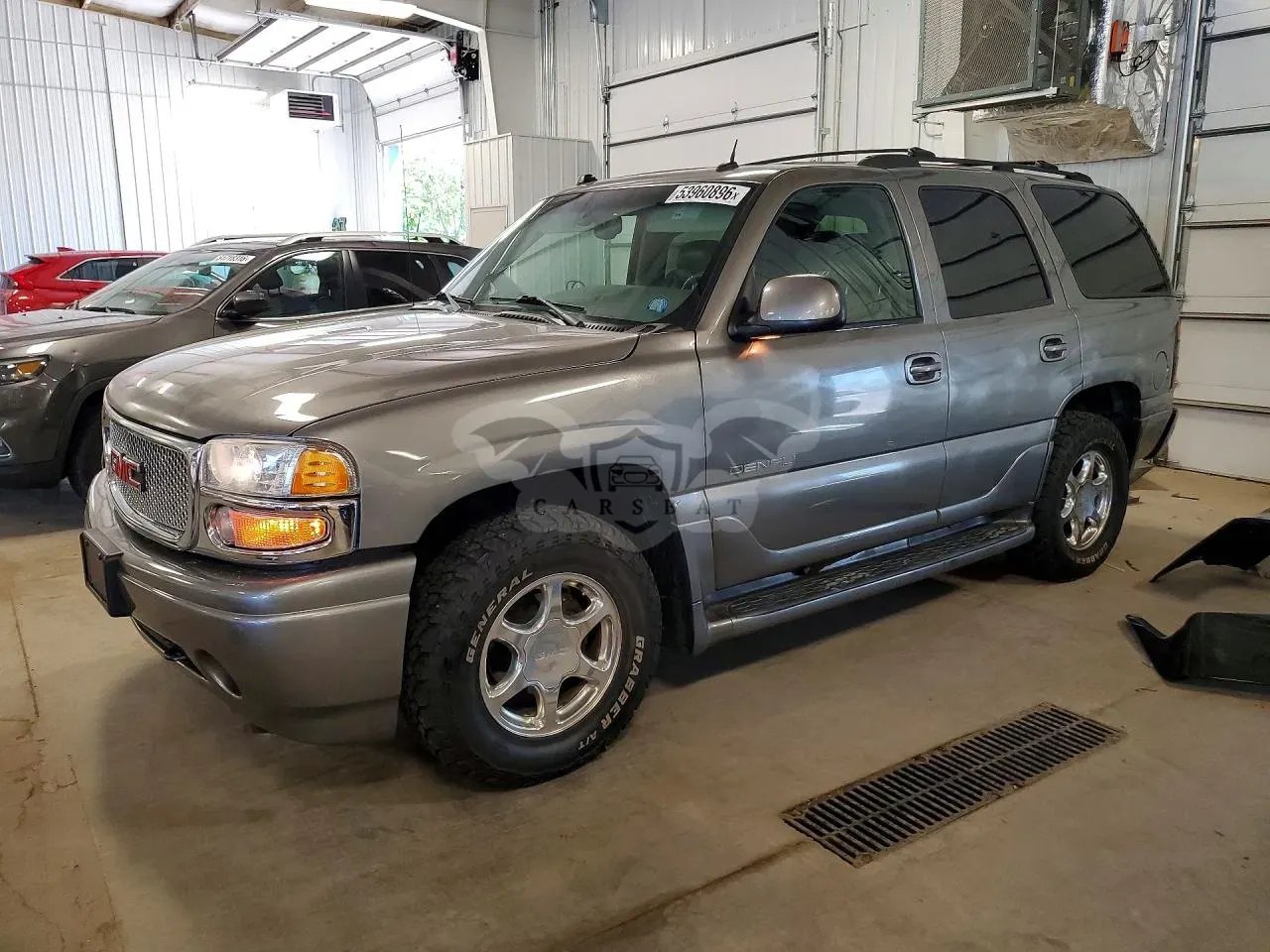 GMC Yukon 6.0L 8 2005