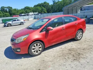 Kia Rio 1.6L 4 2013