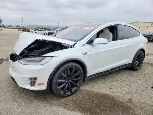 Tesla Model X 2020