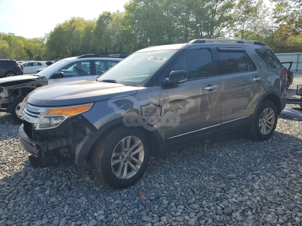 Ford Explorer 3.5L 6 2011