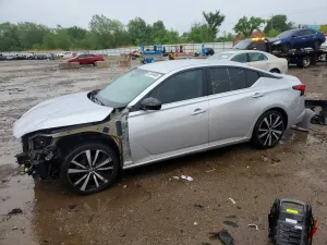 Nissan Altima 2.5L 4 2021