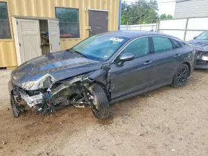 Kia K5 2.5L 4 2026