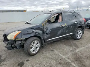 Nissan Rogue 2.5L 4 2012