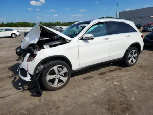 Mercedes-Benz GLC 2.0L 4 2017