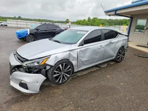 Nissan Altima 2.5L 4 2019