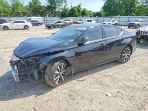 Nissan Altima 2.5L 4 2019