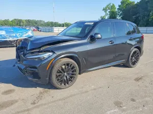 BMW X5 3.0L 6 2022