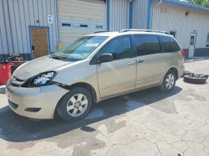 Toyota Sienna 3.3L 6 2006