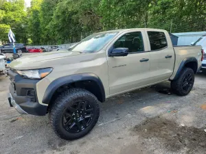 Chevrolet Colorado 2.7L 4 2024
