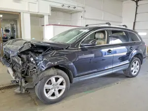 Audi Q7 3.0L 6 2012