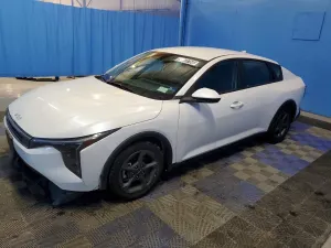 Kia K4 2.0L 4 2025