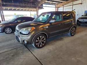 Kia Soul 2.0L 4 2012