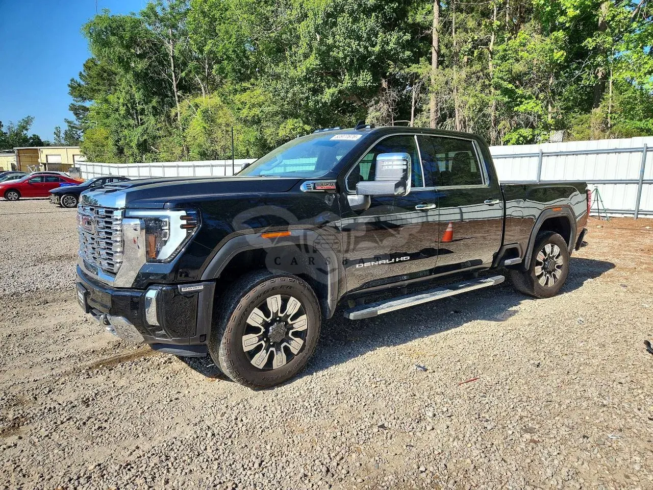 GMC Sierra 6.6L 8 2025