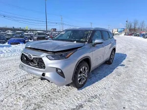 Toyota Highlander 2.4L 4 2024