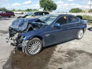 BMW 5 Series XI 3.0L 6 2011