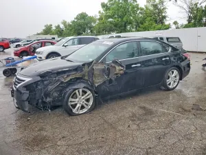 Nissan Altima 3.5L 6 2015