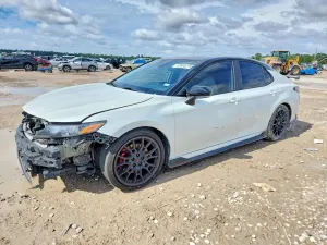 Toyota Camry 3.5L 6 2023