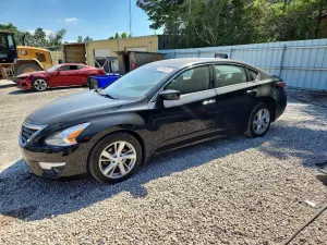 Nissan Altima 2.5L 4 2015