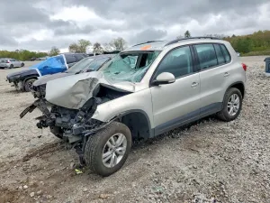 Volkswagen Tiguan 2.0L 4 2015